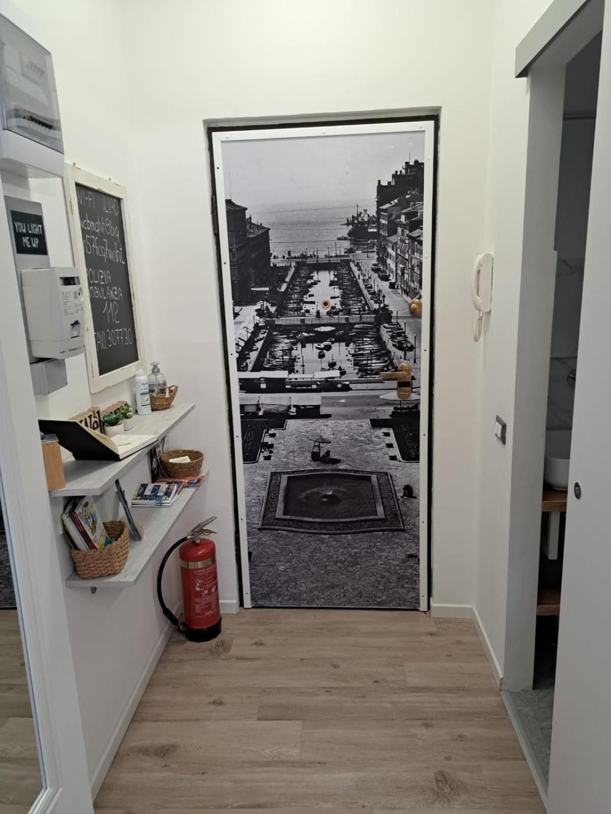 The Way To Trieste Bikes Storage Exterior photo